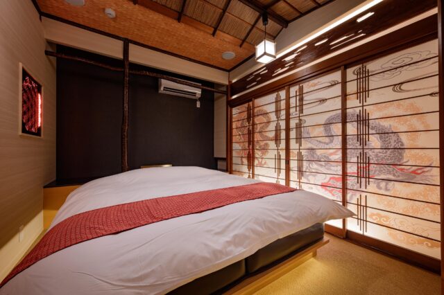 Room5