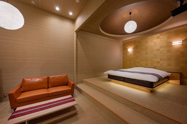 Room8